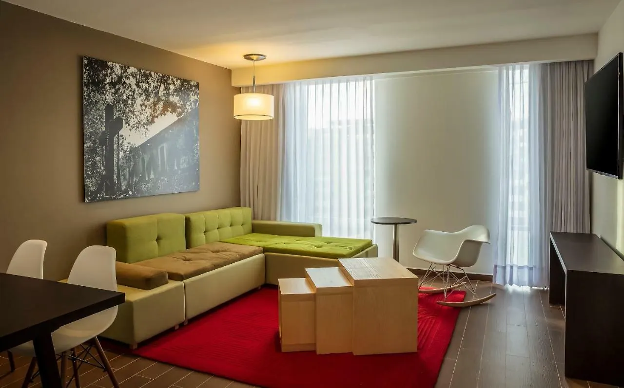 Fiesta Inn Express Queretaro Constituyentes México